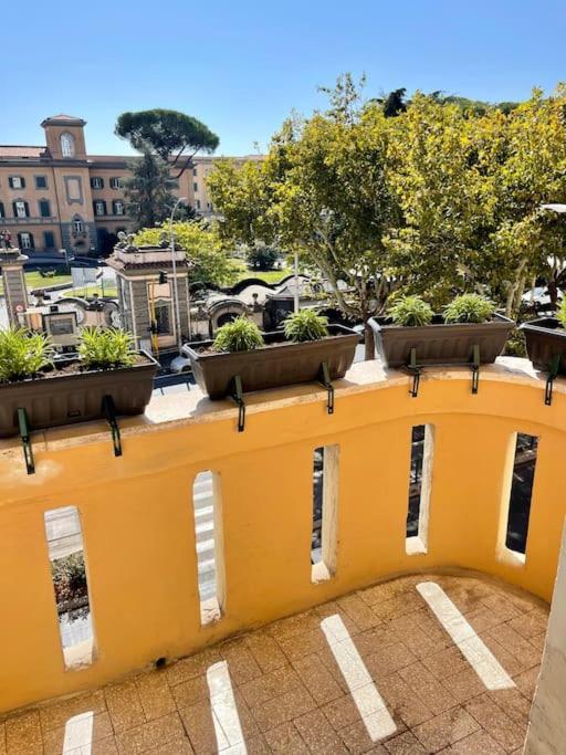 Cozy Apartment Gianicolense 3Bdr Rom Exteriör bild